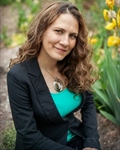 Agent Tenae Irey (Ph: 720-329-8071) is listing 7825 Barbara Ann Drive, Apt D, Arvada, CO 80004