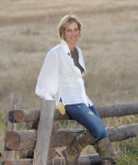Agent Karen Libin (Ph: 303-444-3177) is listing 9849 Isabelle Road, Lafayette, CO 80026