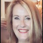 Agent Marianne Murphy (Ph: 954-600-1274) is listing 1561 NE 43rd Street, Oakland Park, FL 33334, MLS ID: F10306100
