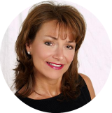 Agent Debra Graham (Ph: +15612540275), MLS ID: 63091896