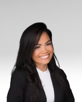 Agent CATHY BARREDO (Ph: +15612980481), MLS ID: 3563351