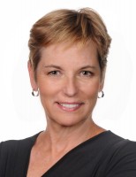 Agent Bev LaLonde (Ph: +12392340044)