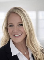 Agent Lauren Christmas (Ph: +17203122514), MLS ID: 003527