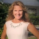 Agent Sandra Wall (Ph: +12398398466), MLS ID: P3393414